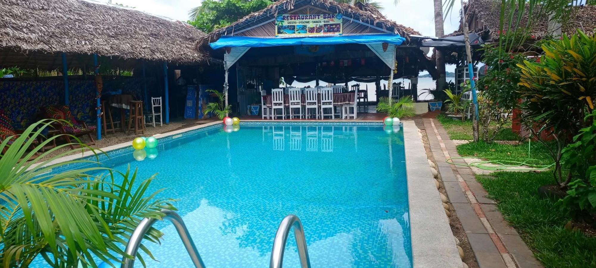 Piscine Bimoko Hotel นูซีเบ ภายนอก รูปภาพ
