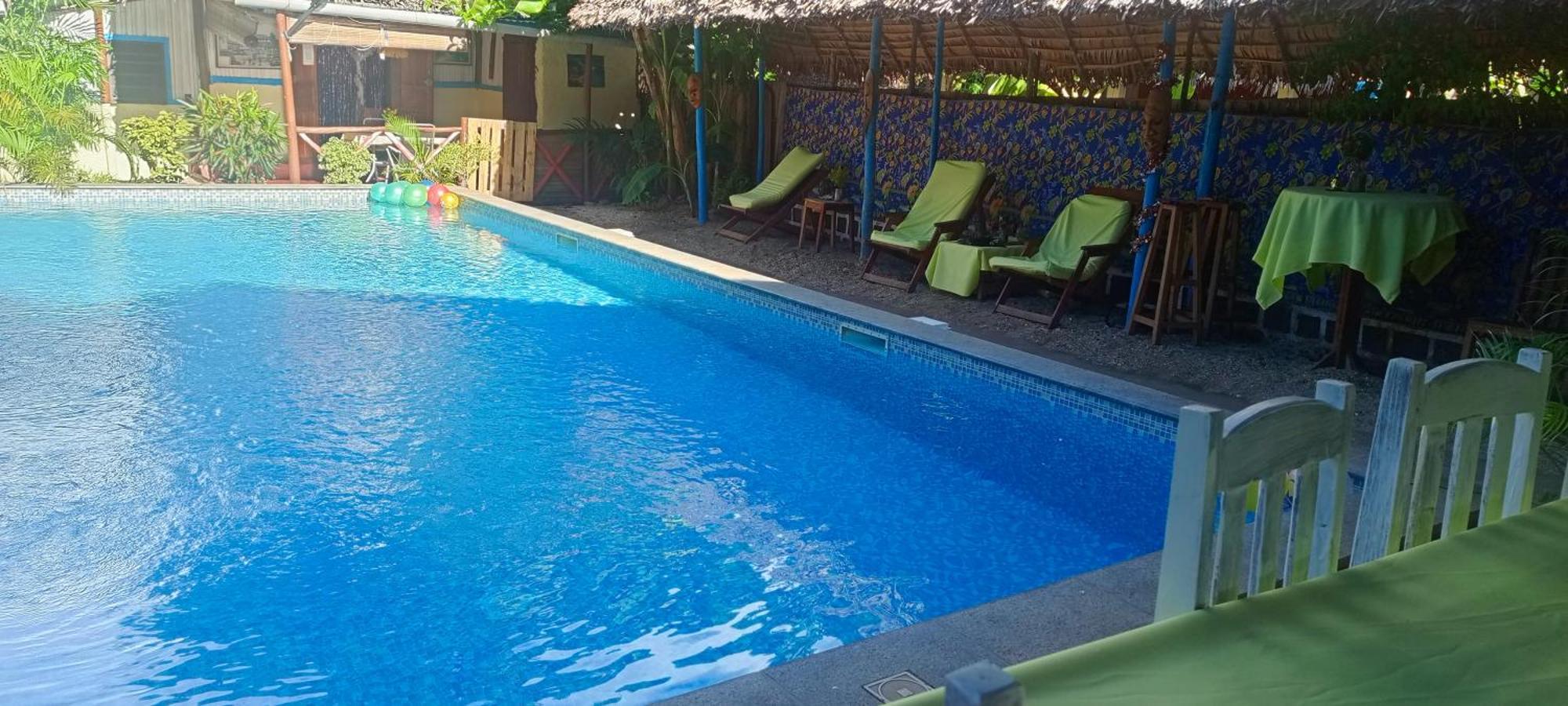 Piscine Bimoko Hotel นูซีเบ ภายนอก รูปภาพ